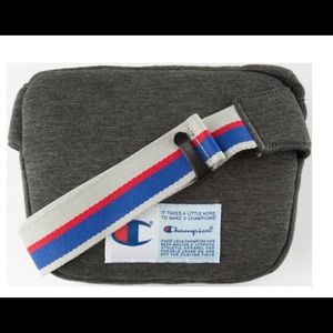 champion attribute fanny pack